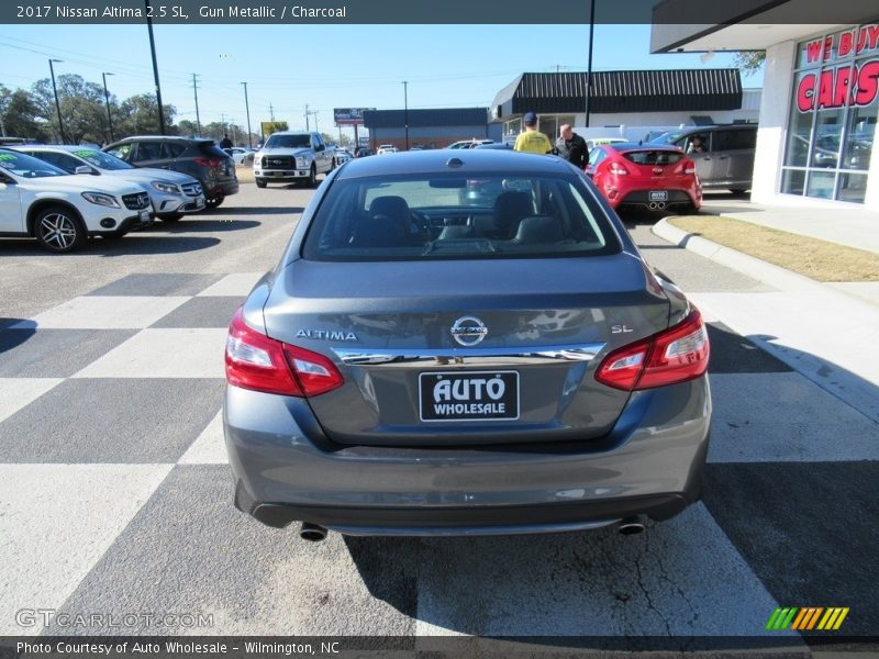 Gun Metallic / Charcoal 2017 Nissan Altima 2.5 SL