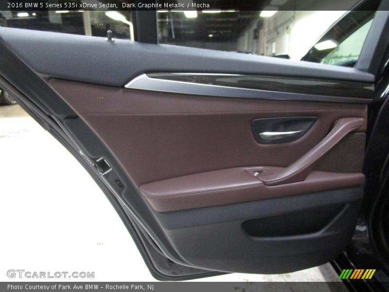 Dark Graphite Metallic / Mocha 2016 BMW 5 Series 535i xDrive Sedan