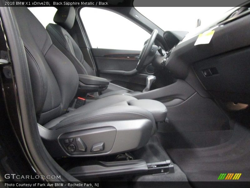 Black Sapphire Metallic / Black 2018 BMW X1 xDrive28i