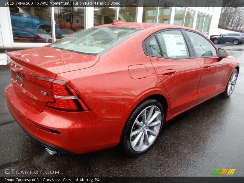 Fusion Red Metallic / Blond 2019 Volvo S60 T6 AWD Momentum