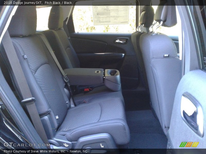 Pitch Black / Black 2018 Dodge Journey SXT