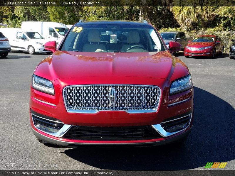 Ruby Red / Cappuccino 2019 Lincoln Nautilus Reserve