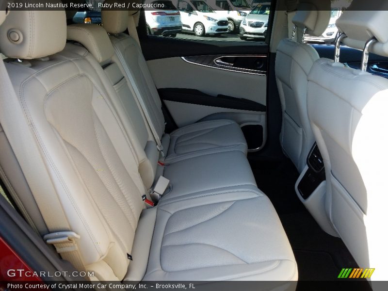 Ruby Red / Cappuccino 2019 Lincoln Nautilus Reserve