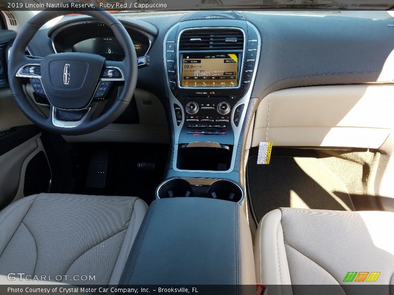 Ruby Red / Cappuccino 2019 Lincoln Nautilus Reserve