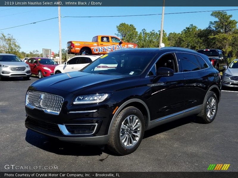 Infinite Black / Ebony 2019 Lincoln Nautilus Select AWD