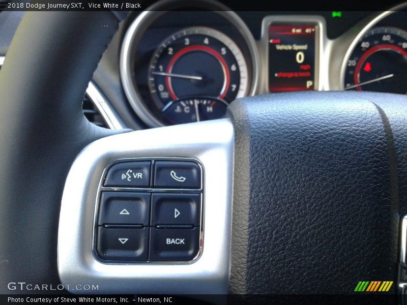 Vice White / Black 2018 Dodge Journey SXT