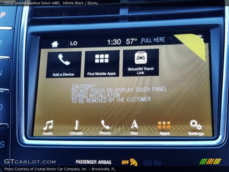 Controls of 2019 Nautilus Select AWD