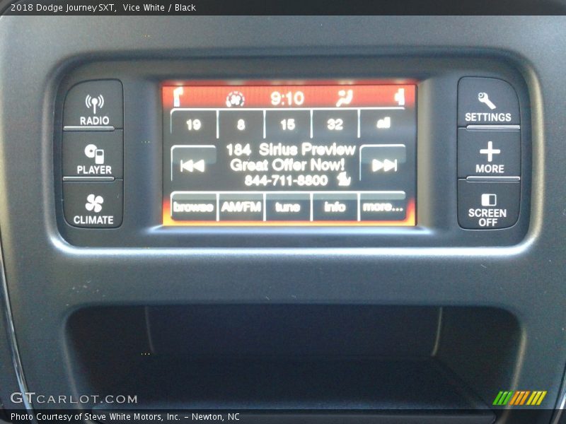 Vice White / Black 2018 Dodge Journey SXT