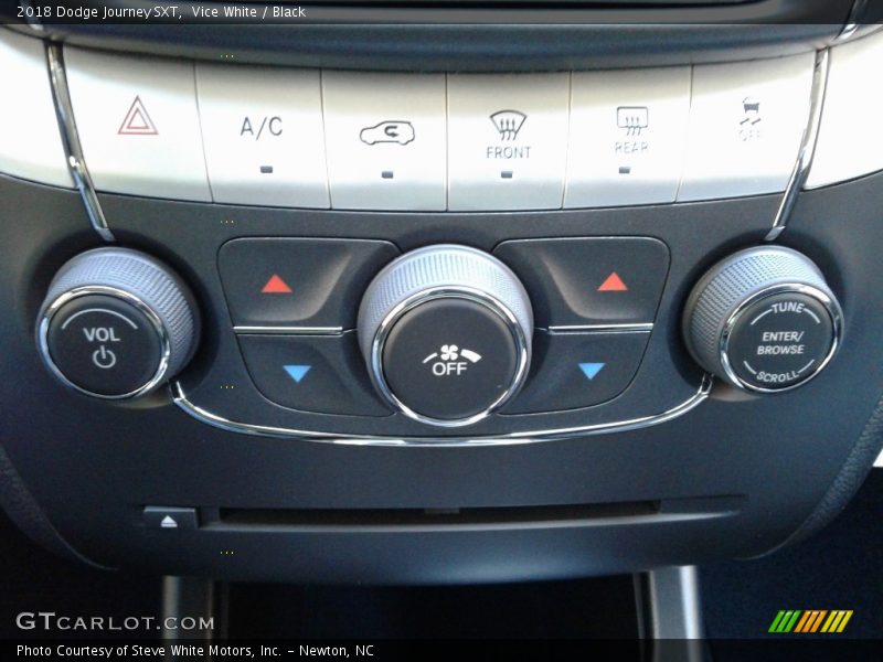 Vice White / Black 2018 Dodge Journey SXT