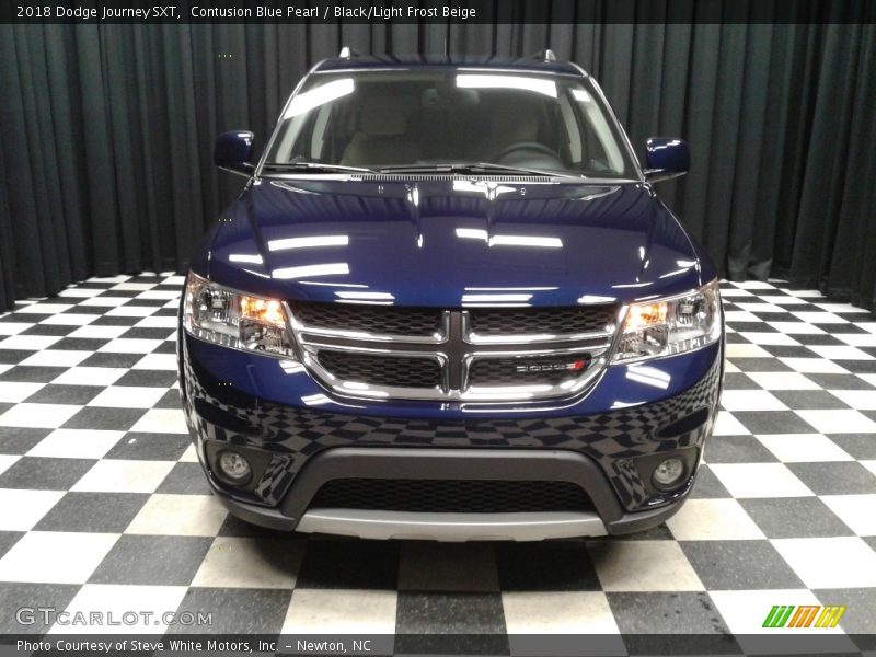 Contusion Blue Pearl / Black/Light Frost Beige 2018 Dodge Journey SXT