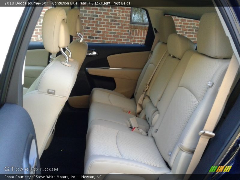 Contusion Blue Pearl / Black/Light Frost Beige 2018 Dodge Journey SXT