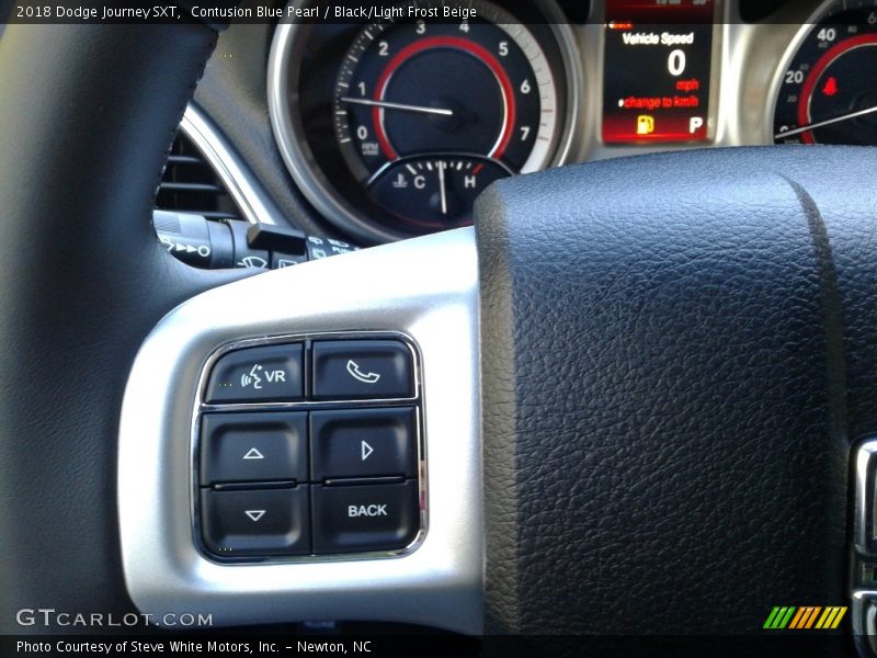 Contusion Blue Pearl / Black/Light Frost Beige 2018 Dodge Journey SXT