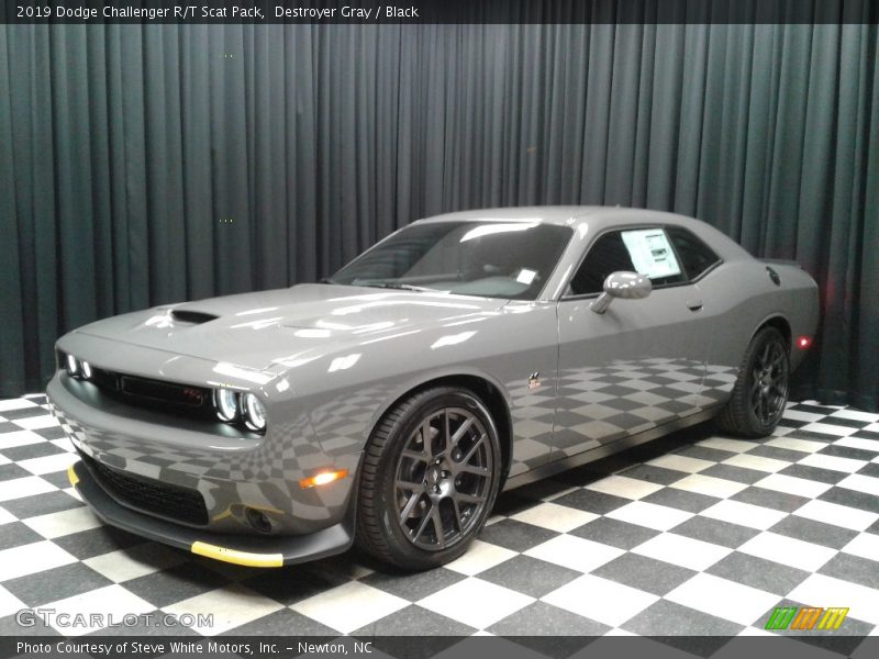 Destroyer Gray / Black 2019 Dodge Challenger R/T Scat Pack