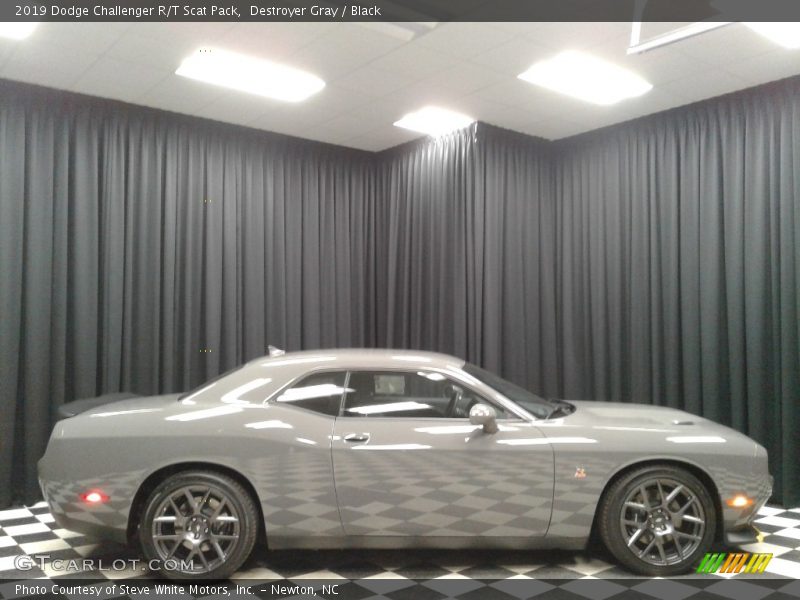 Destroyer Gray / Black 2019 Dodge Challenger R/T Scat Pack
