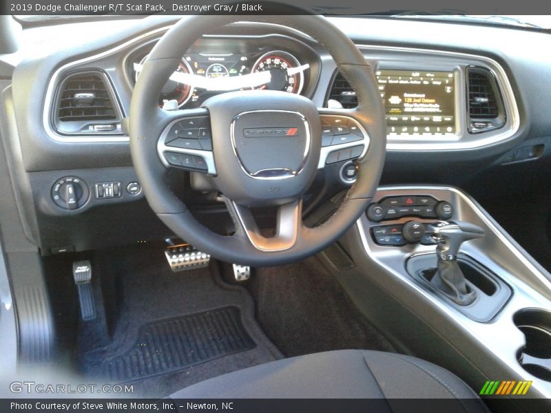 Destroyer Gray / Black 2019 Dodge Challenger R/T Scat Pack