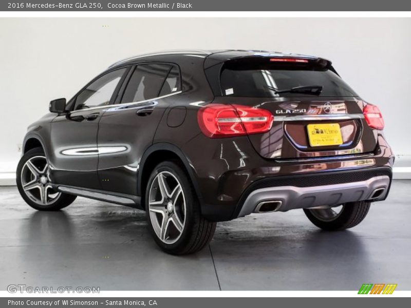 Cocoa Brown Metallic / Black 2016 Mercedes-Benz GLA 250