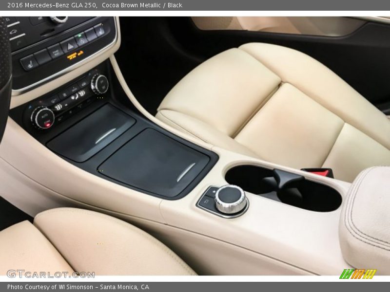 Cocoa Brown Metallic / Black 2016 Mercedes-Benz GLA 250