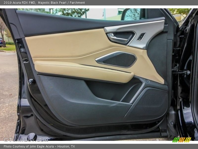 Majestic Black Pearl / Parchment 2019 Acura RDX FWD