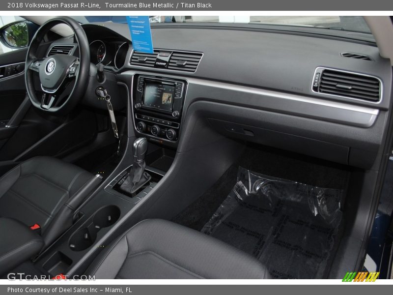 Tourmaline Blue Metallic / Titan Black 2018 Volkswagen Passat R-Line