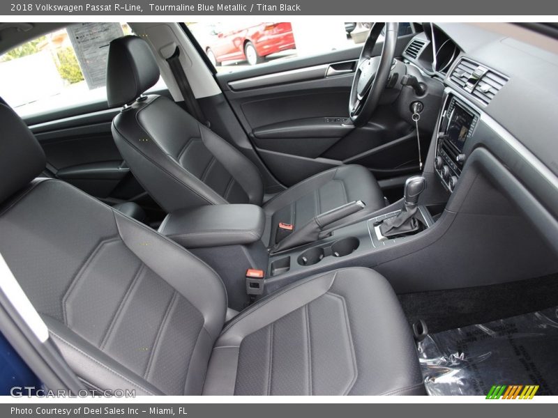 Tourmaline Blue Metallic / Titan Black 2018 Volkswagen Passat R-Line