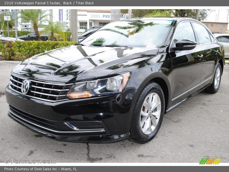 Black / Titan Black 2016 Volkswagen Passat S Sedan