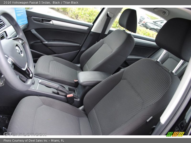 Black / Titan Black 2016 Volkswagen Passat S Sedan