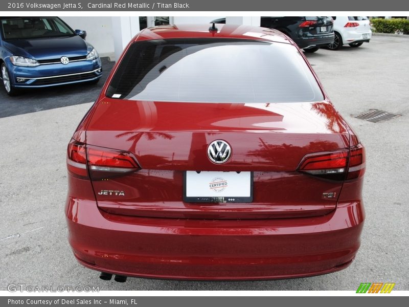 Cardinal Red Metallic / Titan Black 2016 Volkswagen Jetta S