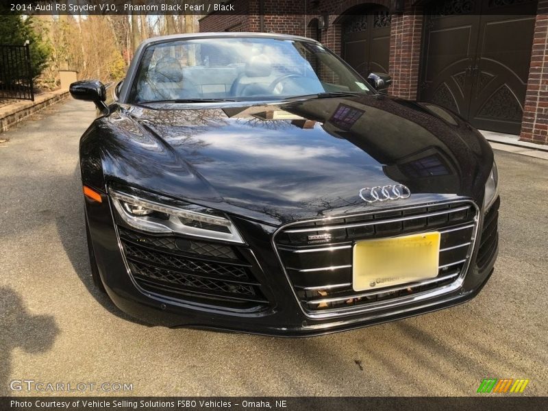 Phantom Black Pearl / Black 2014 Audi R8 Spyder V10