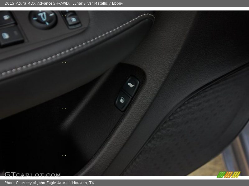 Lunar Silver Metallic / Ebony 2019 Acura MDX Advance SH-AWD