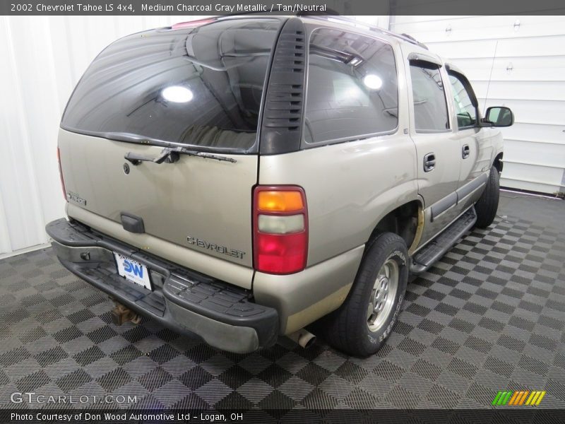 Medium Charcoal Gray Metallic / Tan/Neutral 2002 Chevrolet Tahoe LS 4x4
