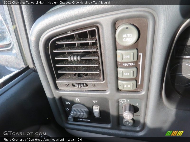 Medium Charcoal Gray Metallic / Tan/Neutral 2002 Chevrolet Tahoe LS 4x4