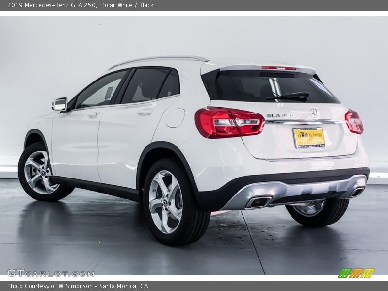 Polar White / Black 2019 Mercedes-Benz GLA 250