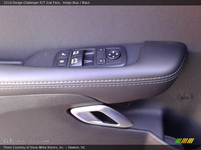 Indigo Blue / Black 2019 Dodge Challenger R/T Scat Pack