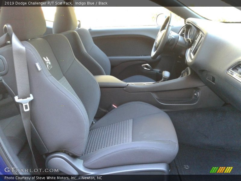 Front Seat of 2019 Challenger R/T Scat Pack