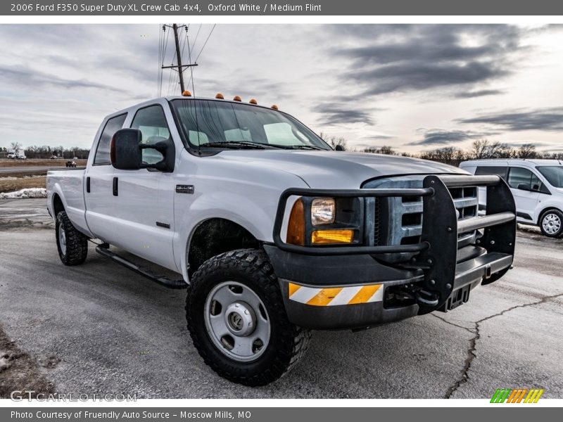Oxford White / Medium Flint 2006 Ford F350 Super Duty XL Crew Cab 4x4