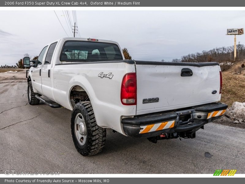 Oxford White / Medium Flint 2006 Ford F350 Super Duty XL Crew Cab 4x4