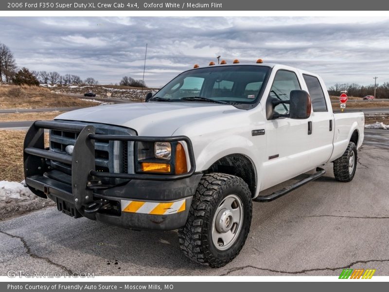 Oxford White / Medium Flint 2006 Ford F350 Super Duty XL Crew Cab 4x4