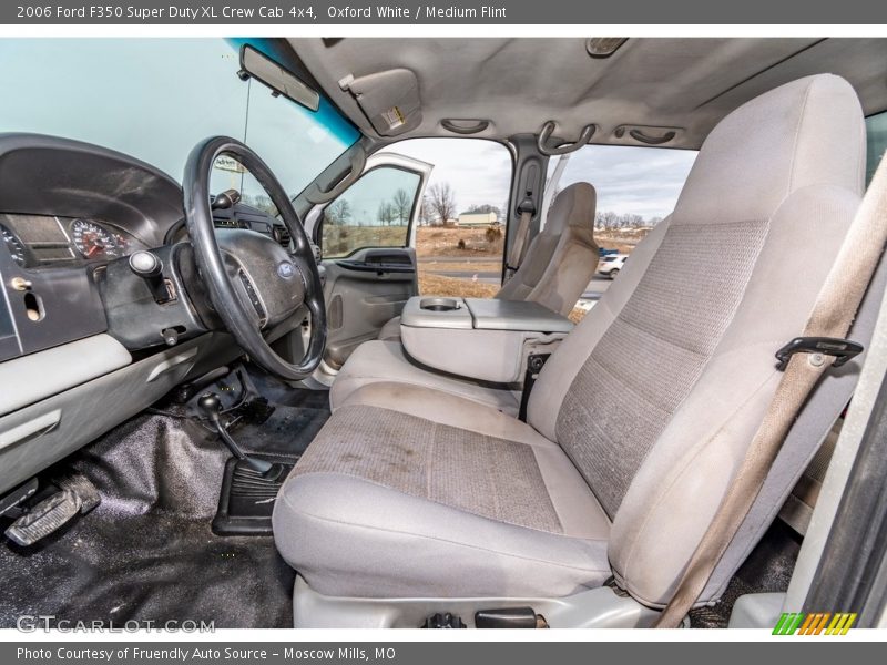 Oxford White / Medium Flint 2006 Ford F350 Super Duty XL Crew Cab 4x4