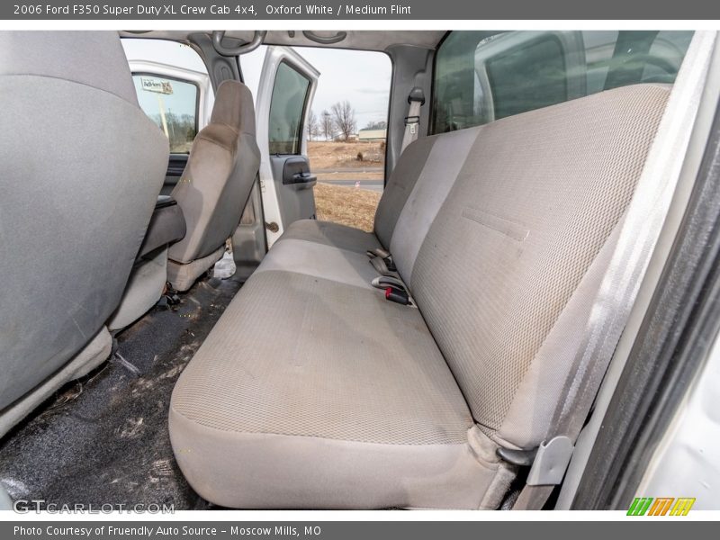 Oxford White / Medium Flint 2006 Ford F350 Super Duty XL Crew Cab 4x4