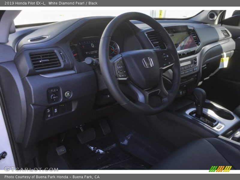 White Diamond Pearl / Black 2019 Honda Pilot EX-L