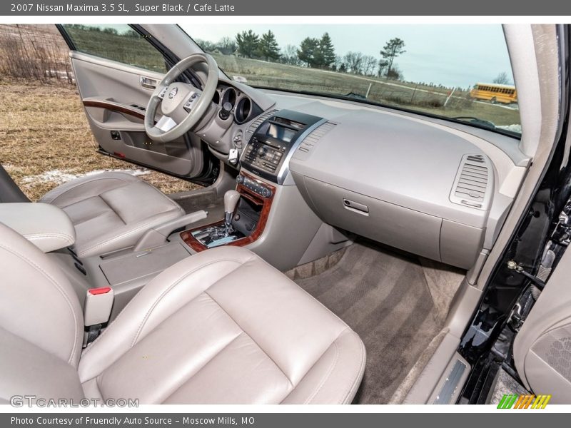 Super Black / Cafe Latte 2007 Nissan Maxima 3.5 SL