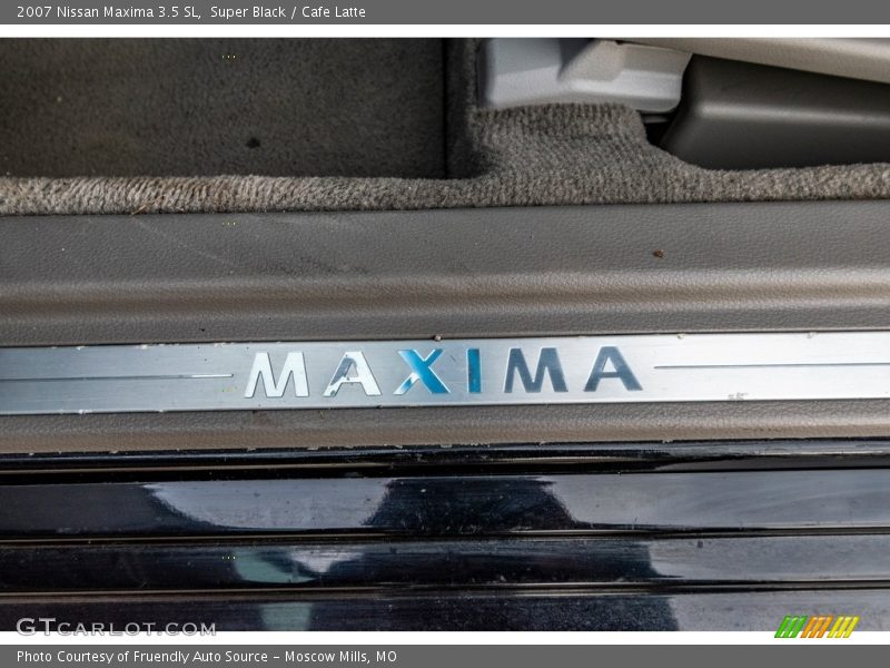 Super Black / Cafe Latte 2007 Nissan Maxima 3.5 SL
