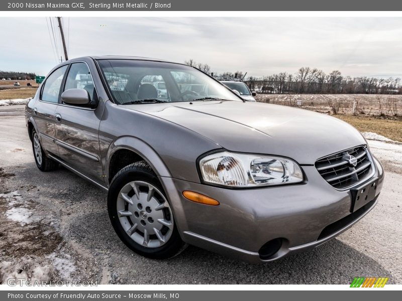 Sterling Mist Metallic / Blond 2000 Nissan Maxima GXE