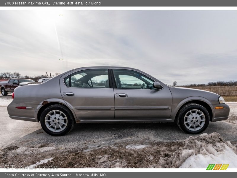 Sterling Mist Metallic / Blond 2000 Nissan Maxima GXE