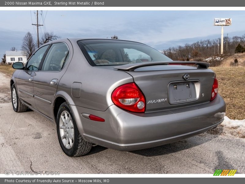 Sterling Mist Metallic / Blond 2000 Nissan Maxima GXE