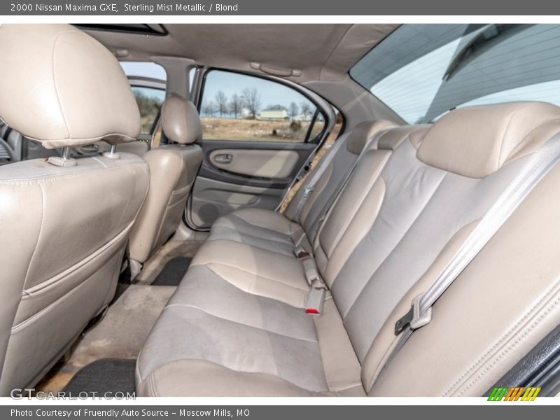 Sterling Mist Metallic / Blond 2000 Nissan Maxima GXE