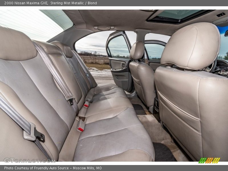 Sterling Mist Metallic / Blond 2000 Nissan Maxima GXE