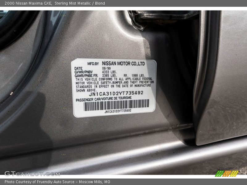 Sterling Mist Metallic / Blond 2000 Nissan Maxima GXE