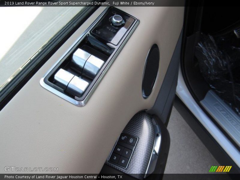 Fuji White / Ebony/Ivory 2019 Land Rover Range Rover Sport Supercharged Dynamic