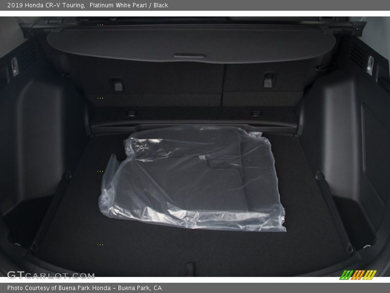 Platinum White Pearl / Black 2019 Honda CR-V Touring